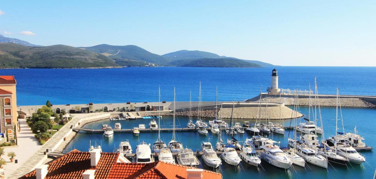 Lustica Bay Magnolia Apartment Тиват Экстерьер фото