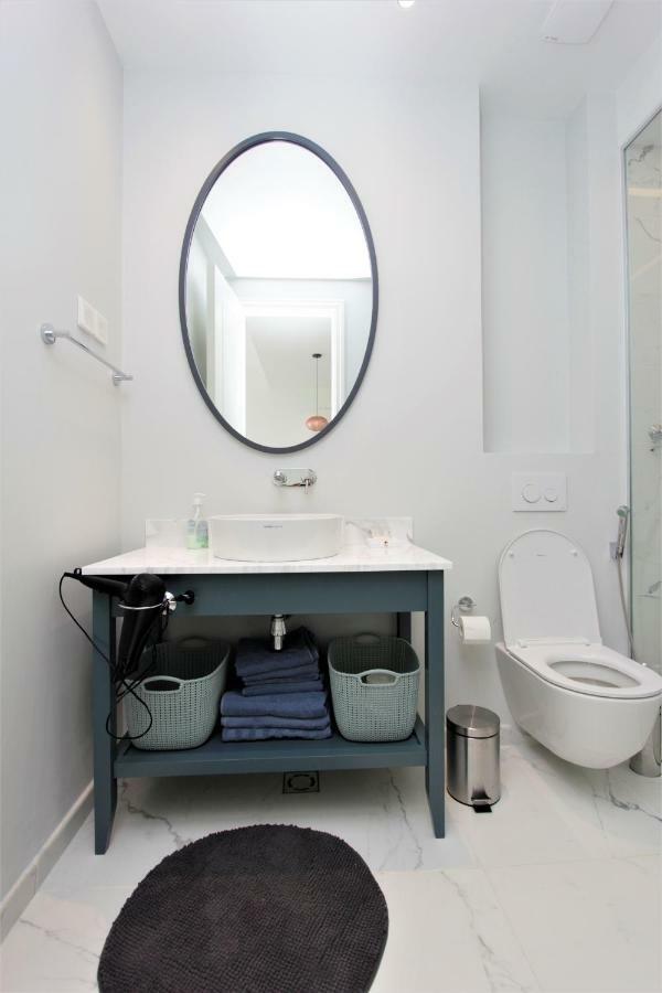 Lustica Bay Magnolia Apartment Тиват Экстерьер фото